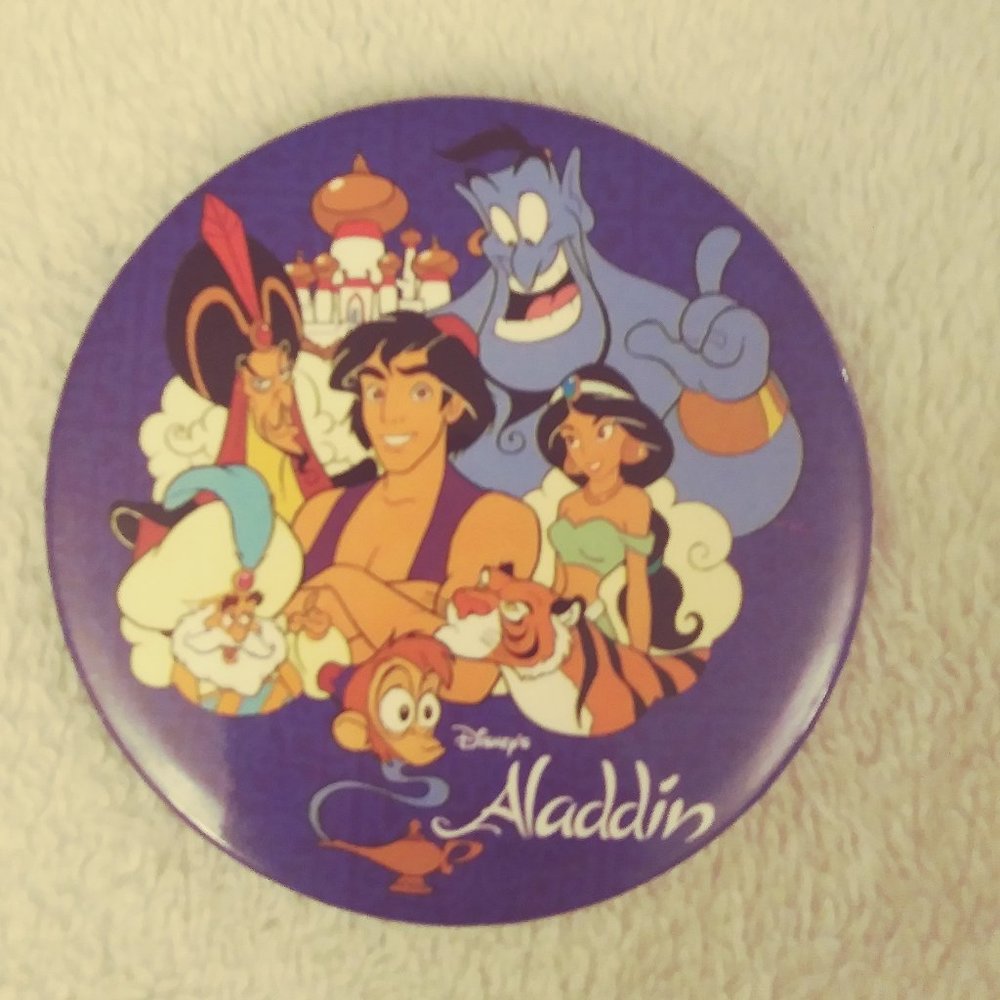 RARE, MINT Vintage 1992 Aladdin Disney Movie Release Button With Pin Backing
